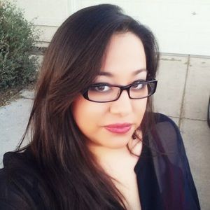 Meet your Posher, Connie